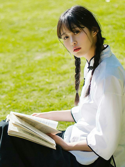 kaiyun官方入口登录-五大联赛球队是否过度依赖边锋创造机会，五大联赛球队球员