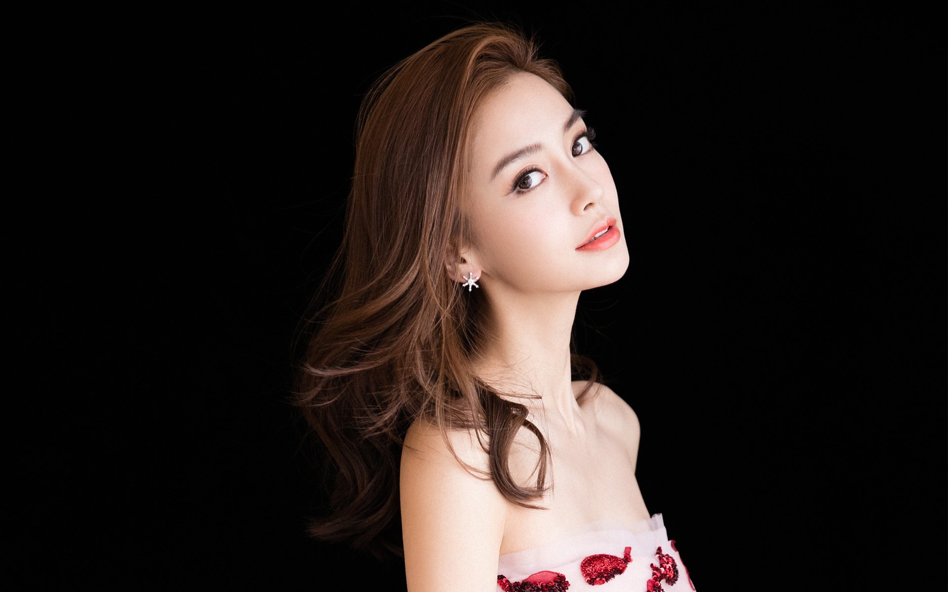 特立尼达和多巴哥队在中美洲锦标赛中积累经验,迎接未来挑战